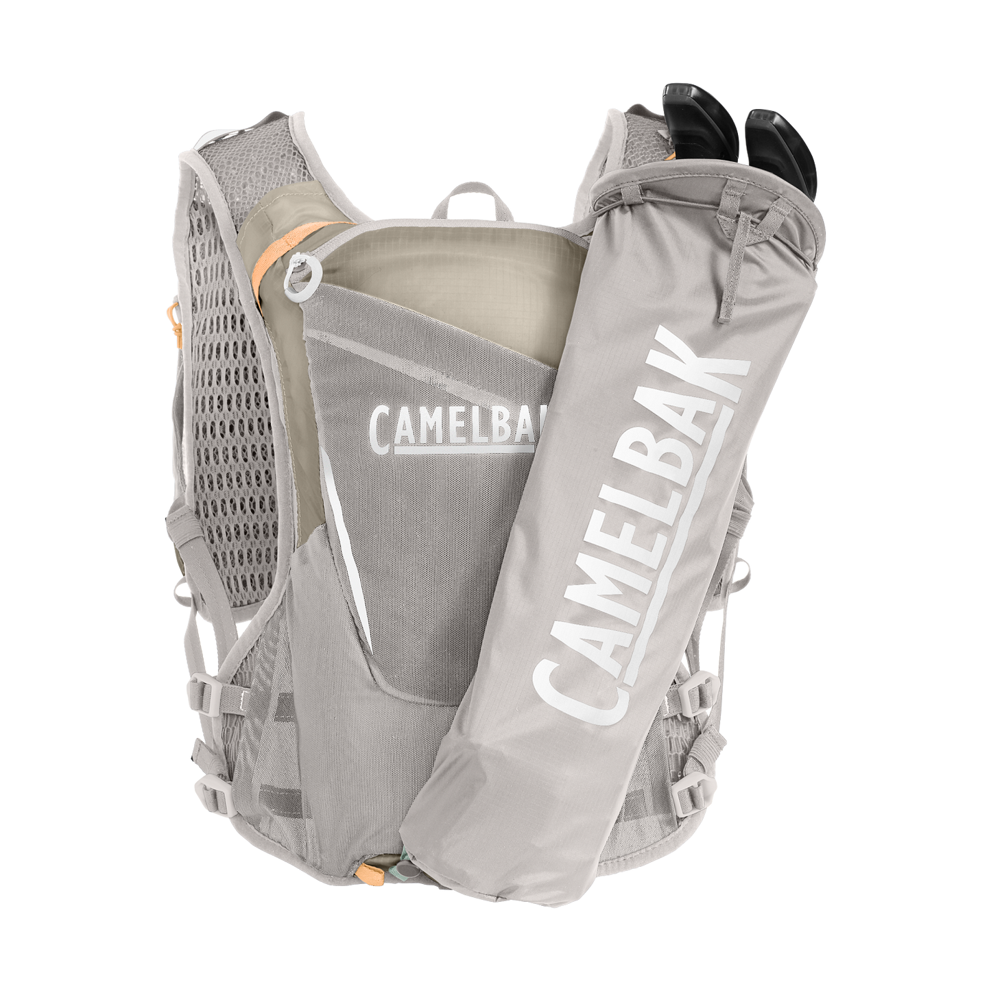 women-s-zephyrtm-pro-vest-with-two-17oz-quick-stowtm-flasks-p9 53kqt7twtf